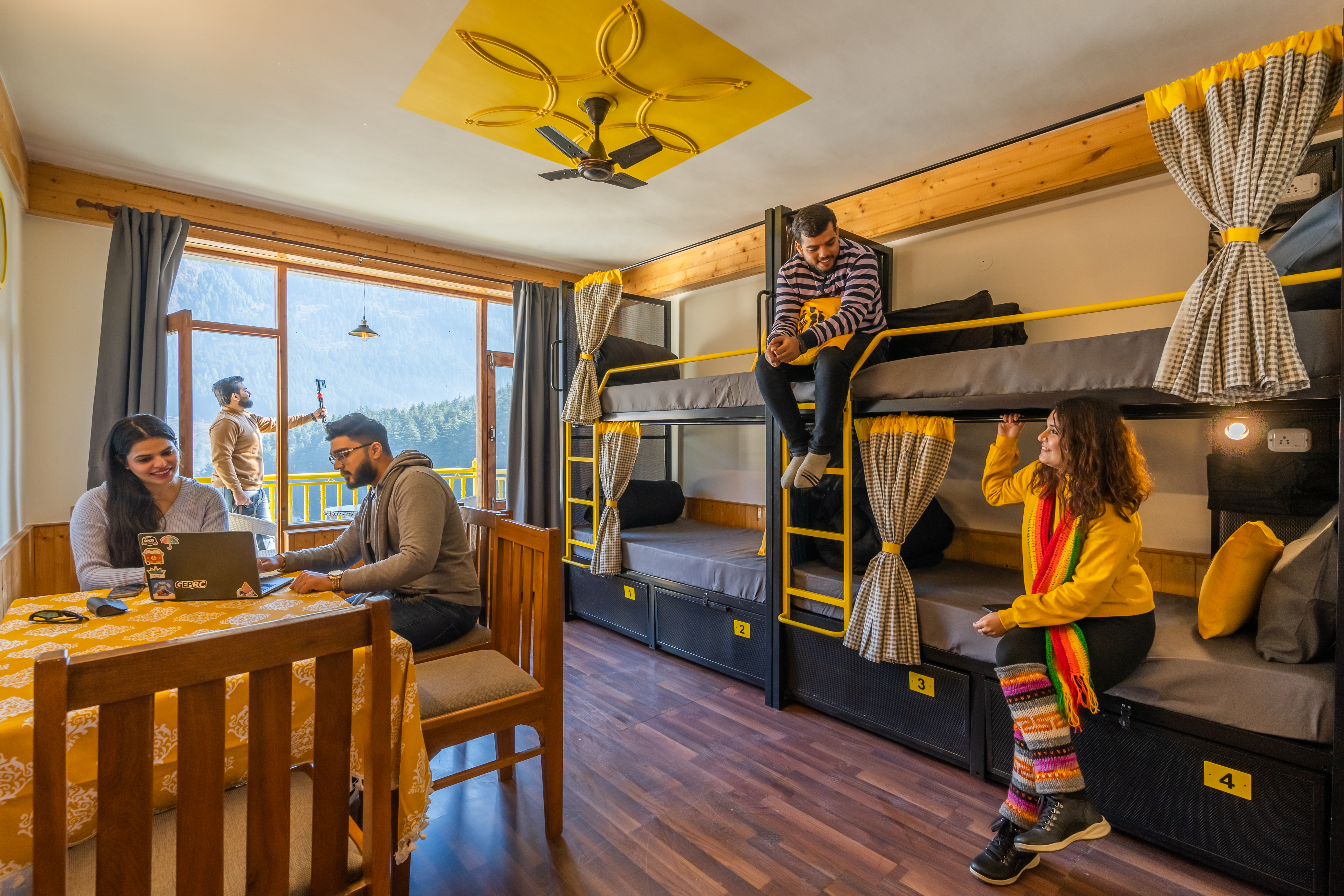 Dorm rooms in Manali