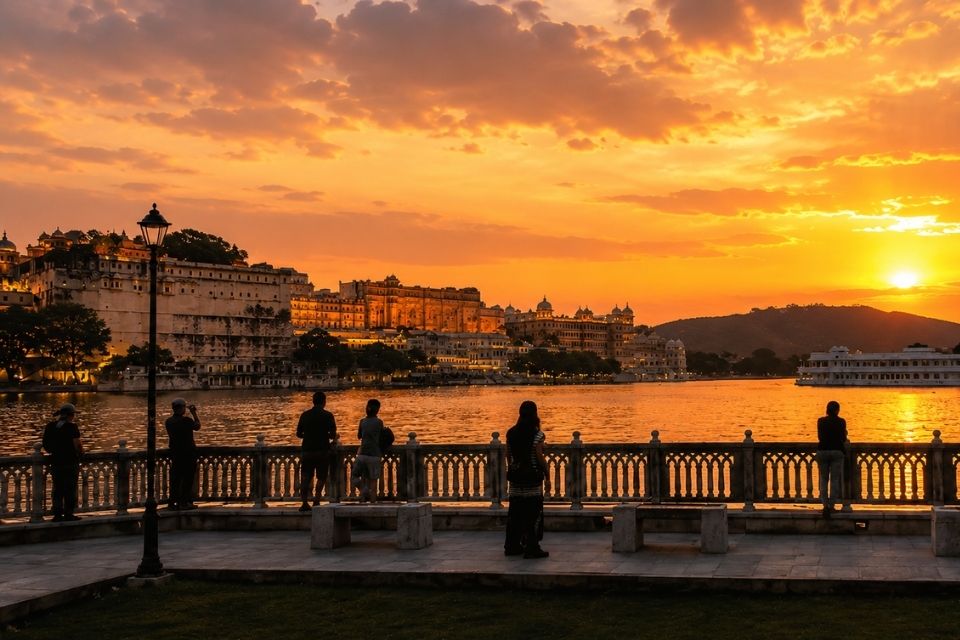 Sunset view of City Palace from Ambrai Ghat, Udaipur