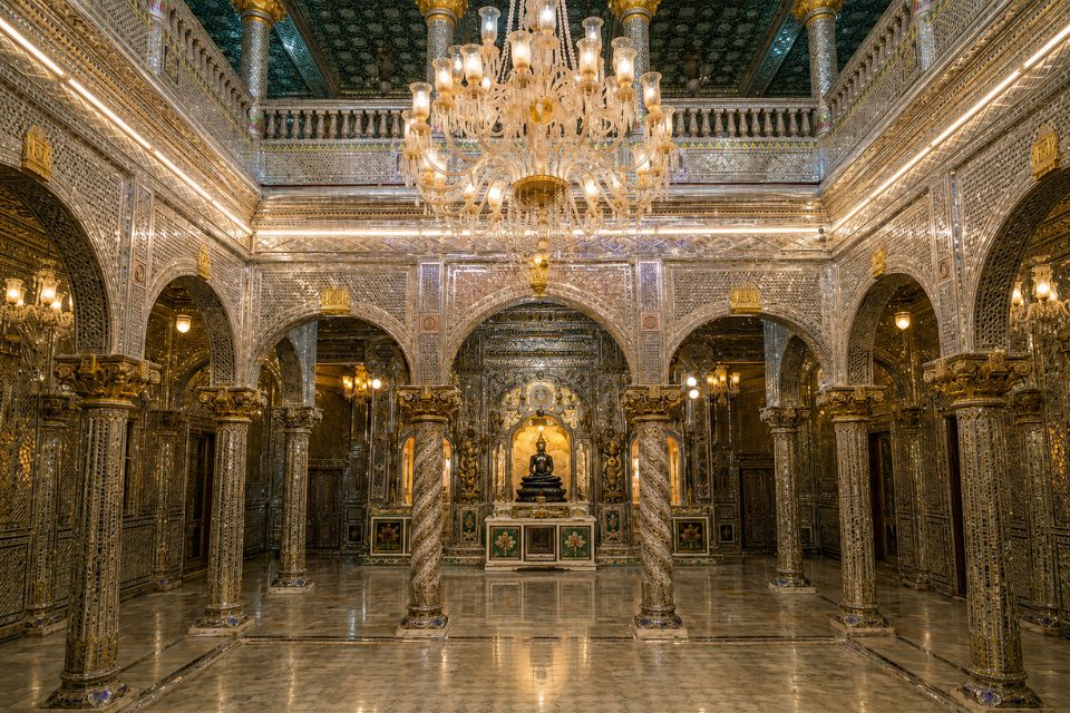 Mirrored glass interior and chandelier inside Kanch Mandir, Indore